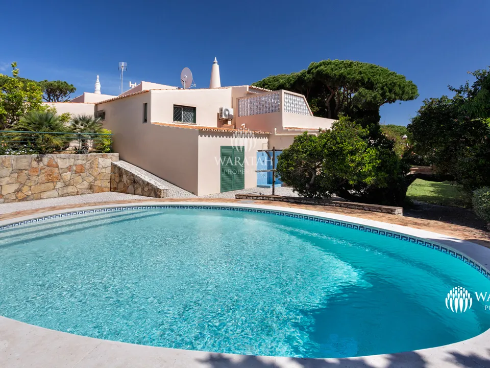 Villa a Vale do Lobo, Faro - foto 1